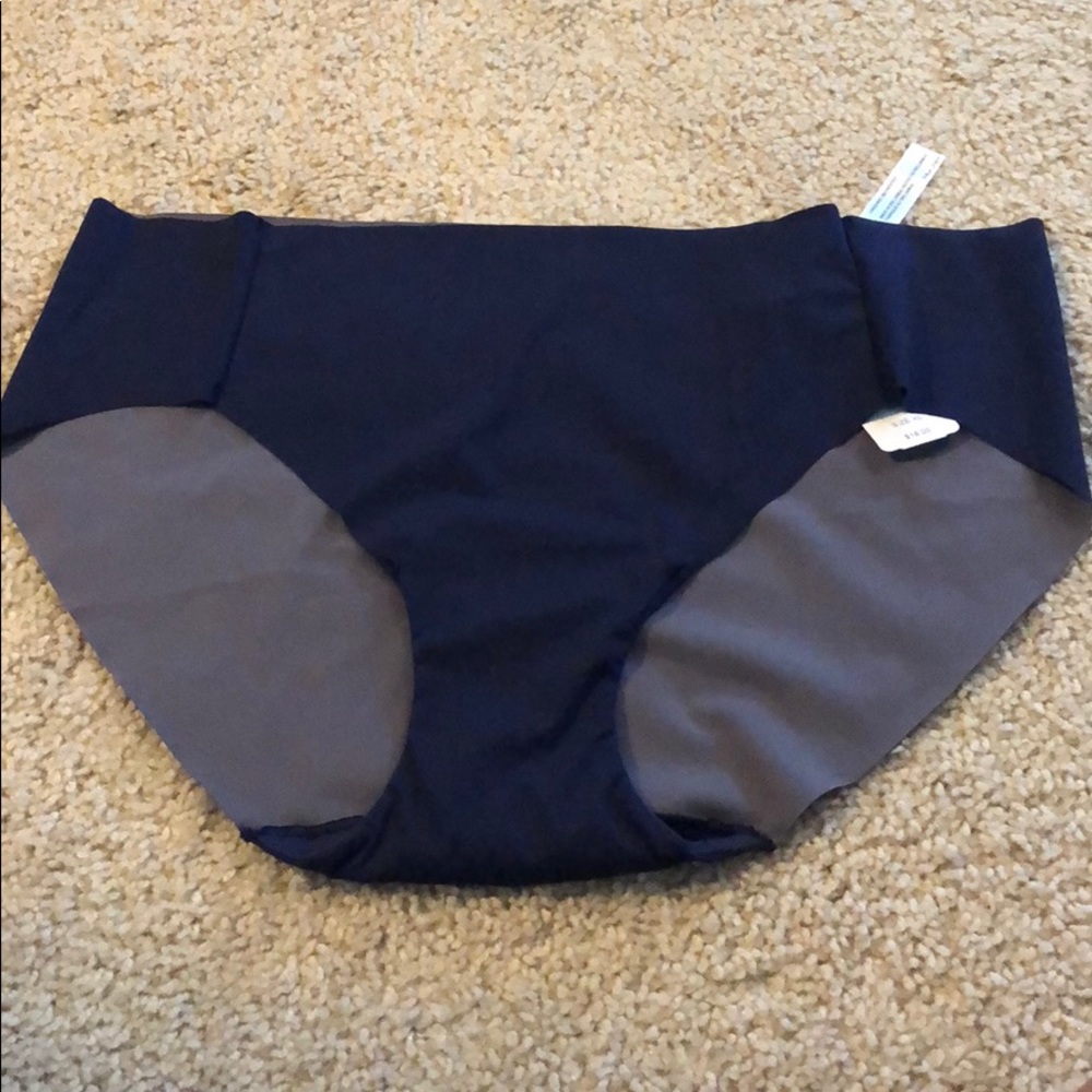 Soma Vanishing 360 Hipster Panty NWT
